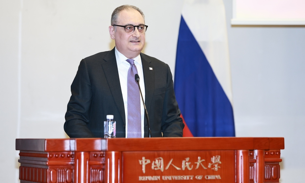 Nga - Trung Quốc cùng khai thác tuyến vận tải biển Bắc Cực